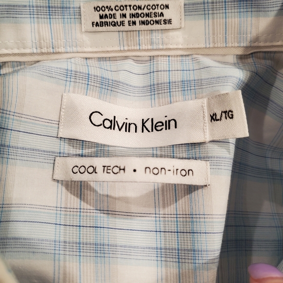 Mens button down - Picture 2 of 2